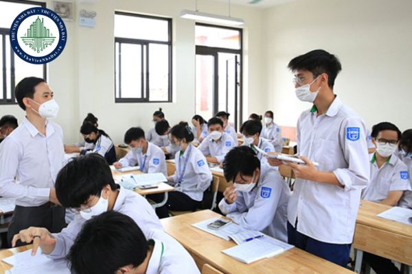 Áp dụng Chương trình giáo dục phổ thông 2018 môn Toán năm học 2024 2025 thế nào?