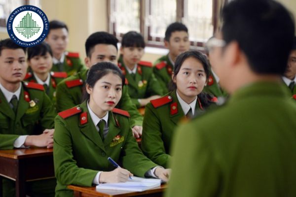 Đối tượng nào được dự tuyển văn bằng 2 Công an?