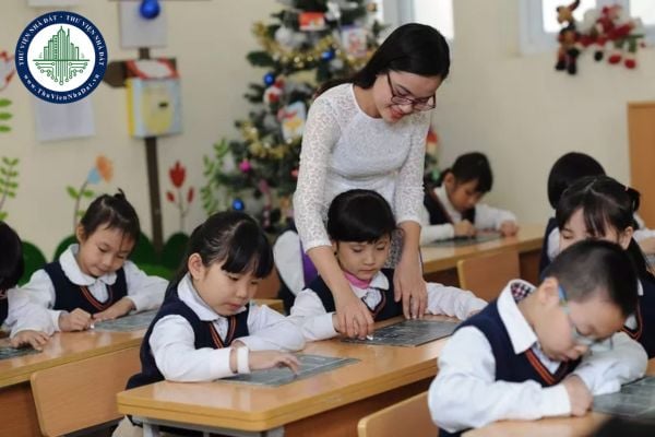 Cách tính phụ cấp giáo viên mới nhất 2024 theo Thông tư 07/2024/TT-BNV?