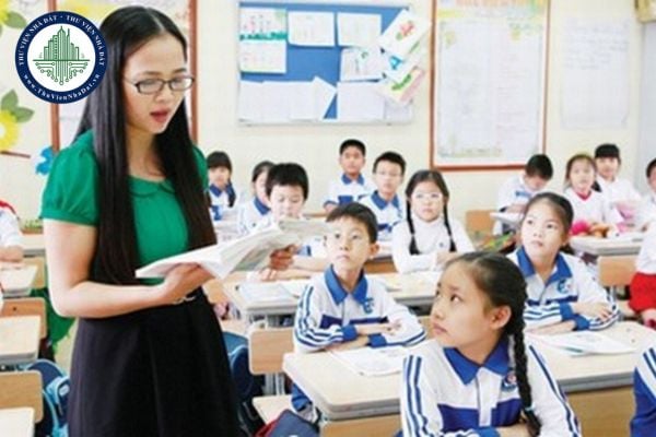 Công thức tính tiền lương giáo viên 2024 và hệ số chênh lệch bảo lưu theo Thông tư 07/2024/TT-BNV?