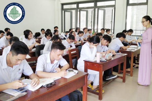 Lương của giáo viên trung học phổ thông hạng 1 hiện nay là bao nhiêu?