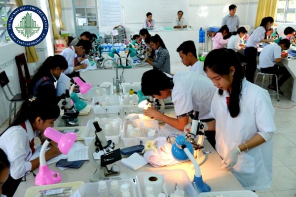 Yêu cầu cần đạt đối với môn khoa học tự nhiên là gì?