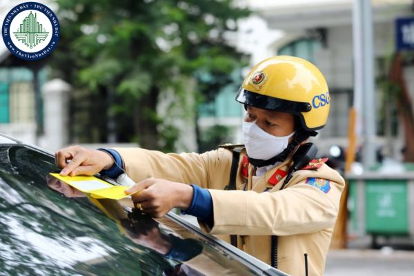 Thông báo vi phạm phạt nguội như thế nào? Chậm nộp phạt nguội có bị phạt nộp thêm tiền lãi không?