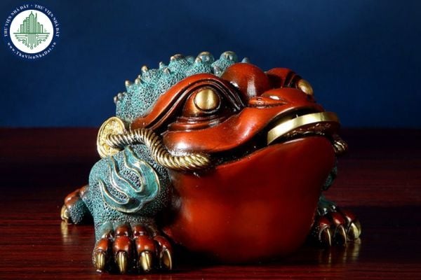  Hiểu rõ ý nghĩa phong thủy của tượng cóc thiềm thừ trước khi quyết định trưng bày
