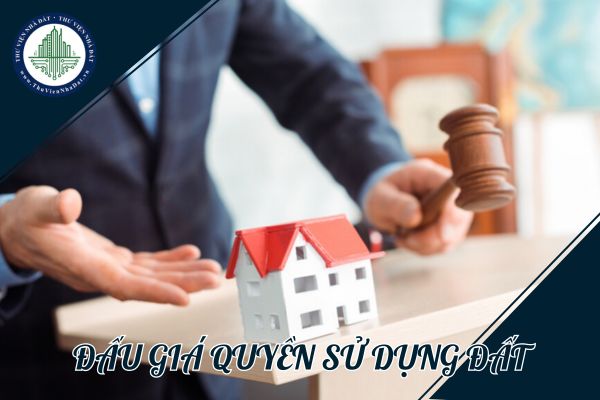 Tổ chức tham gia đấu giá quyền sử dụng đất có phải đáp ứng điều kiện quy định của pháp luật về nhà ở không?