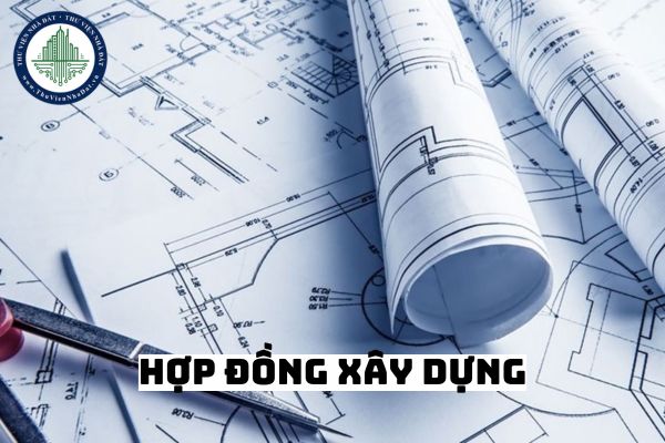 Phải phù hợp với hợp đồng xây dựng khi bàn giao mặt bằng cho nhà thầu thi công xây dựng?