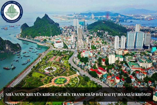 Nhà nước khuyến khích các bên tranh chấp đất đai tự hòa giải không?