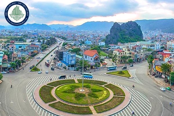 https://cdn.thuviennhadat.vn/upload/hinh-anh-bai-viet/PHQD/130725/dieu-chinh-ke-hoach-su-dung-dat-den-nam-2025-thanh-pho-cam-pha-tinh-quanh-ninh-quyet-dinh-2348-qd-ubnd.jpg