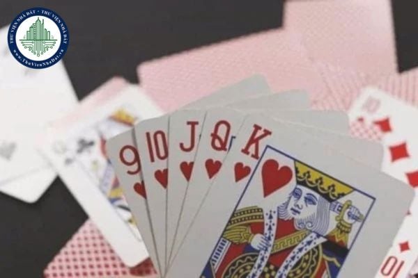 Đánh bài ăn tiền ngày tết có bị phạt không? Đánh bài ăn tiền ngày tết bao nhiêu thì bị truy cứu hình sự? B45