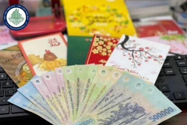Mức tiền thưởng Tết Âm lịch của công nhân, người lao động tại các doanh nghiệp là bao nhiêu? Tiền thưởng Tết có đóng thuế không?