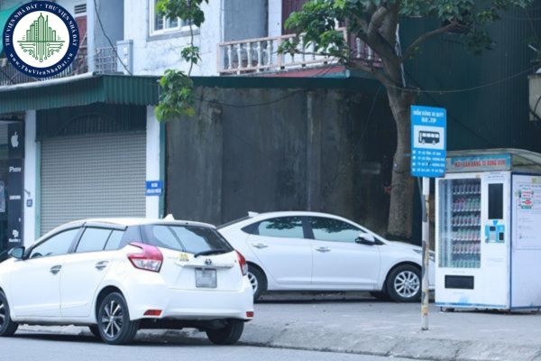 Có được dừng xe đổ xe tại điểm đón trả khách không? Dừng xe đổ xe tại điểm đón trả khách bị phạt bao nhiêu?