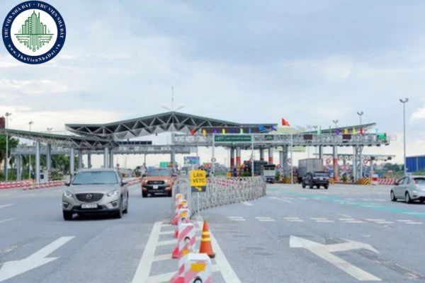 Người quản lý, sử dụng đường bộ là ai theo Luật Đường bộ mới? Phải lưu ý điều gì khi xây dựng, lắp đặt hệ thống thoát nước?