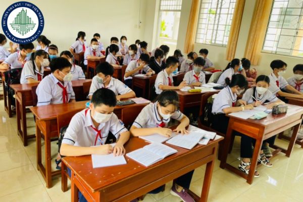 Học sinh THCS lớp 9 là bao nhiêu tuổi? Học sinh THCS lớp 9 có được cấp định danh điện tử hay không?