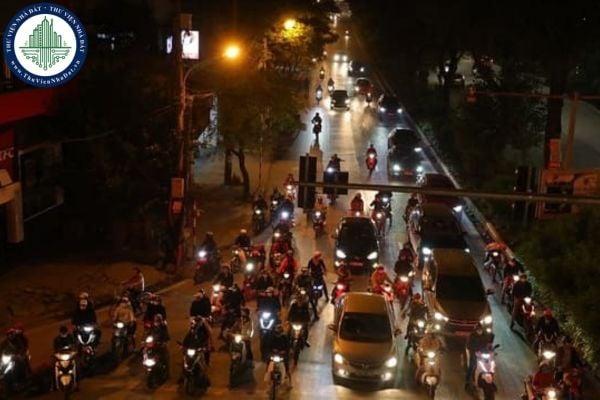 Mức phạt lắp đèn trợ sáng 2025? Lắp đèn trợ sáng xe máy có bị phạt không? Khi nào tắt đèn chiếu xa, bật đèn chiếu gần?