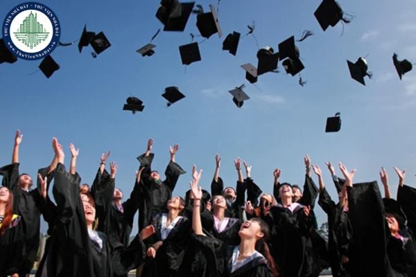 Tốt nghiệp đại học y thì gọi là bằng cử nhân hay bằng bác sĩ?