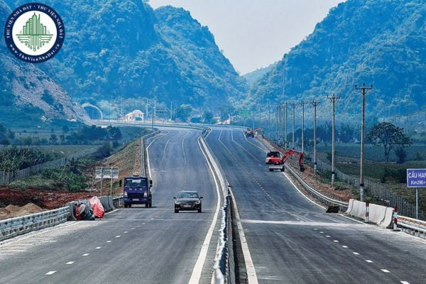 Dự án đường bộ cao tốc Quy Nhơn Pleiku có bao nhiêu dự án thành phần?