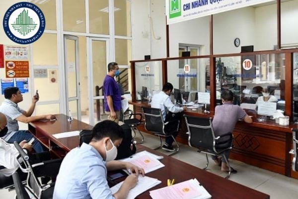 https://cdn.thuviennhadat.vn/upload/hinh-anh-bai-viet/TTN/phuong-long-tuong-tphcm-nop-ho-so-dat-dai-tai-chi-nhanh-van-phong-dang-ky-dat-dai-nao-tu-01-10-2025.jpg