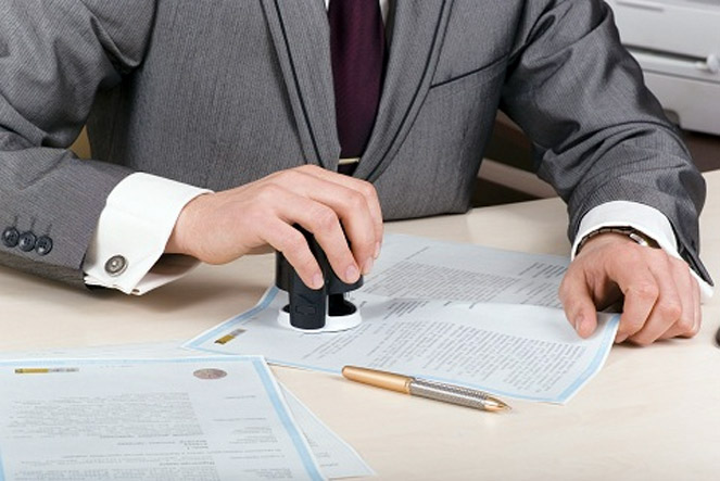 Ủy ban nhân dân cấp xã được quyền chứng thực các loại giấy tờ nào?