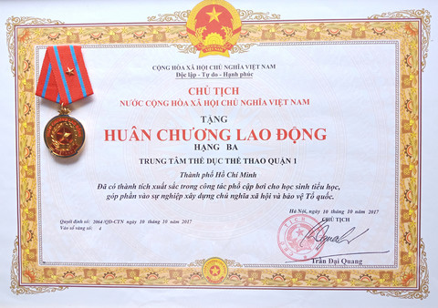 Điều kiện tặng Huân chương Lao động hạng nhất, hạng nhì, hạng ba