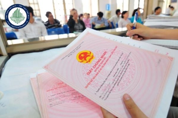 https://cdn.thuviennhadat.vn/upload/hinh-anh-bai-viet/TTR/thang-10-2025/27/le-phi-dang-ky-bien-dong-dat-dai-lai-chau.jpg