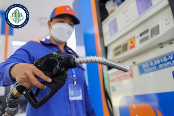Đề xuất tiếp tục giảm thuế bảo vệ môi trường đối với xăng dầu từ năm 2026