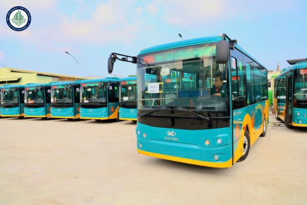 Lịch hoạt động của xe buýt ở TP HCM dịp lễ 30/4 và 1/5 năm 2025