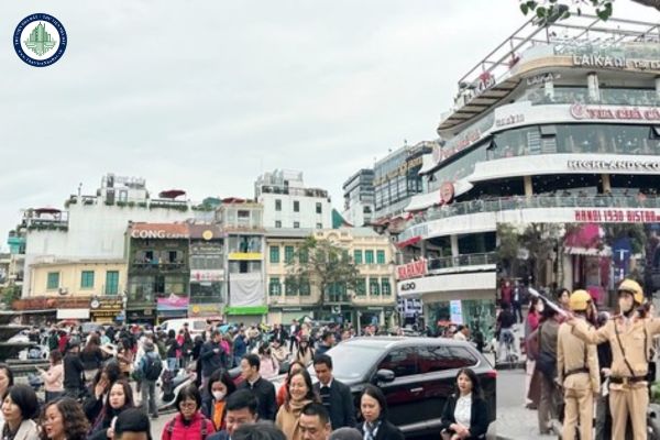 Hạn chế người, xe qua lại khu vực tòa nhà Hàm cá mập từ ngày bao nhiêu?