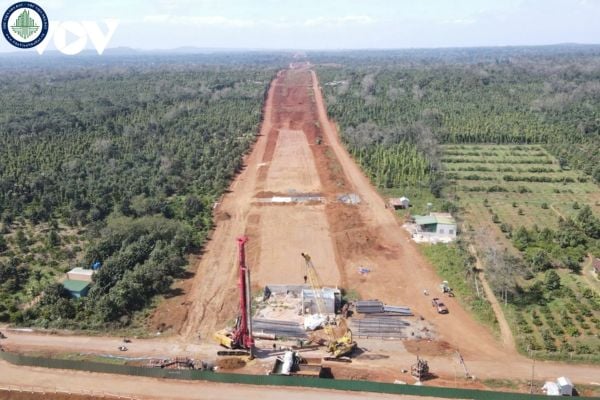 Dự án đường cao tốc Buôn Ma Thuột Nha Trang đi qua những huyện nào của tỉnh Đắk Lắk? Sau khi cao tốc Buôn Ma Thuột Nha Trang hoành thành có tác động như thế nào đến mua bán đất Đắk Lắk?