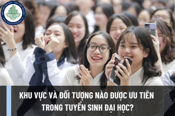 Tuyển sinh đại học năm 2023: Khu vực và đối tượng nào được ưu tiên trong tuyển sinh đại học? Điểm xét tốt nghiệp THPT 2023 được tính như thế nào? 