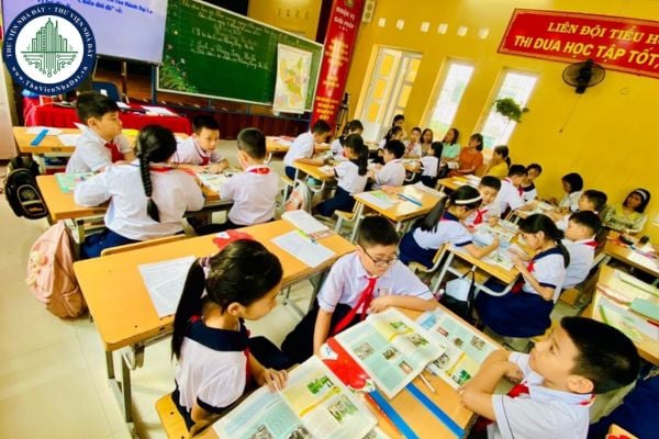 Học sinh tiểu học học môn Lịch sử và Địa lí từ lớp mấy?