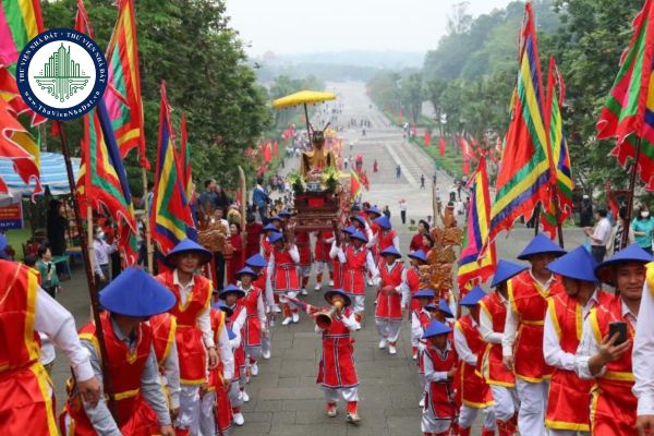 Mẫu đoạn văn thể hiện cảm xúc về lễ hội Đền Hùng