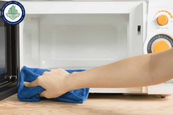 Hướng dẫn vệ sinh lò vi sóng đơn giản và hiệu quả