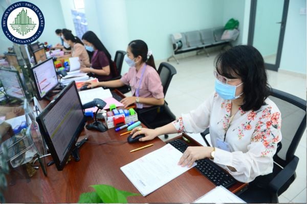 Tải file Công văn 6532/BNV-CQĐP về việc hướng dẫn các nội dung liên quan đến người hoạt động không chuyên trách ở cấp xã, thôn, tổ dân phố