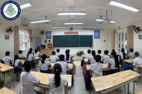 Tải file Thông tư 19/2025/TT-BGDĐT về khen thưởng và kỷ luật học sinh