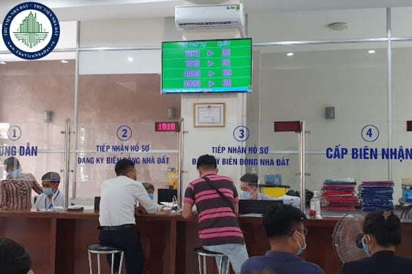 https://cdn.thuviennhadat.vn/upload/hinh-anh-bai-viet/VHNH/thang-10-2025/10/chi-nhanh-van-phong-dang-ky-dat-dai-so-38-tphcm-quan-ly-phuong-xa-nao-tu-01-10-2025.jpg