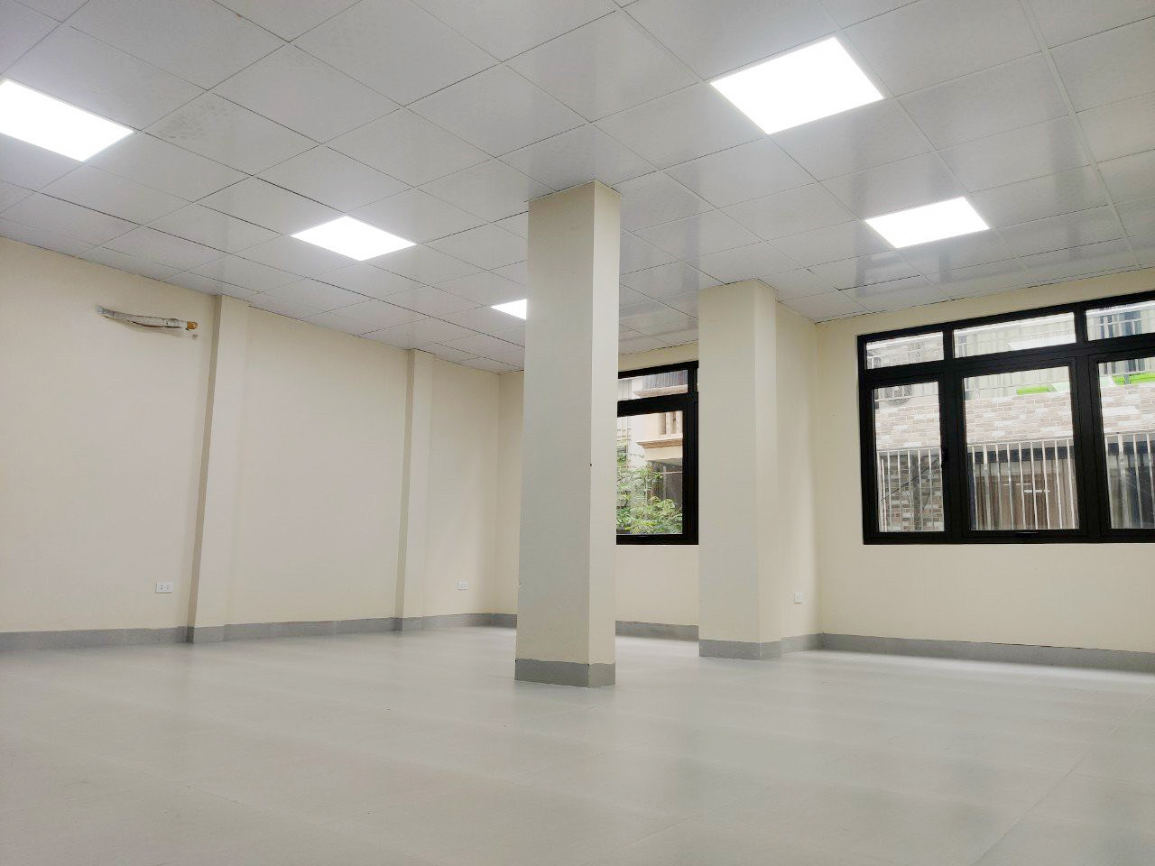 Cho thuê văn phòng 2 tầng tại Vạn Phúc City Thủ Đức Diện tích 190m2 Giá 20 triệu/tháng