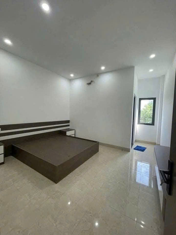 Cho thuê nhà riêng kết hợp kho đường Võ Văn Vân Vĩnh Lộc B Bình Chánh diện tích 200m2 giá 7 triệu