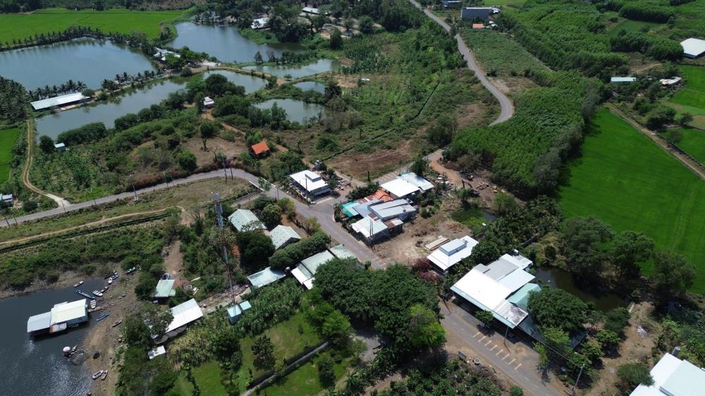 Mua bán đất nền 140m2 tại Xã Phước Long Thọ, Huyện Đất Đỏ, Bà Rịa - Vũng Tàu với view triệu đô và giá trị đầu tư hấp dẫn