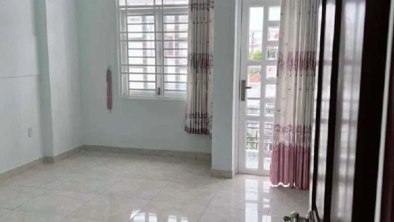 Bán nhà riêng đường Lâm Văn Bền, quận 7 diện tích 100m2 xe hơi đậu cửa chỉ 8 tỷ