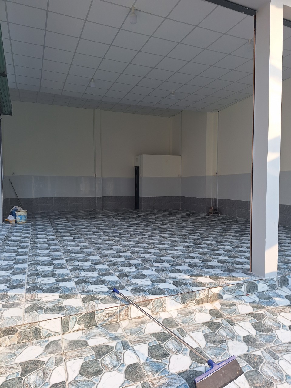 Cho Thuê Kho, Xưởng Diện Tích 120m2 Giá 10tr/tháng Tại Trung Mỹ Tây, Quận 12, Gần Đường Xe Tải Lớn