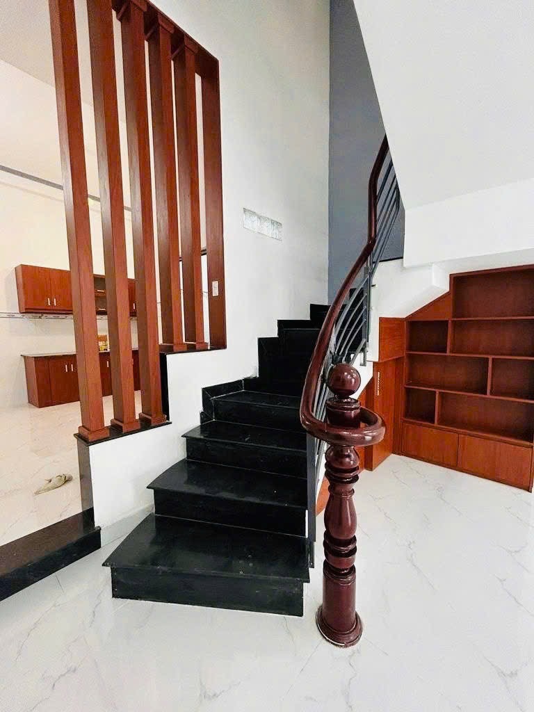 Cho thuê phòng 1PN full nội thất tại Nhiêu Tứ, Phú Nhuận 35m² tiện nghi 7,500,000 VNĐ