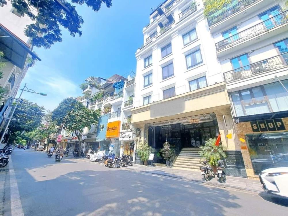 Mua bán nhà mặt phố 230m2 Phường Bưởi, Quận Tây Hồ - Tòa building cho thuê 2.5 tỷ/năm cạnh Hồ Tây