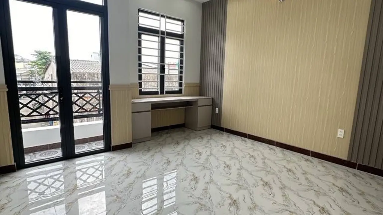 Bán nhà riêng 120m2 phố Bùi Thị Xuân, quận Hai Bà Trưng, khách sạn 13 tầng sinh lời cao