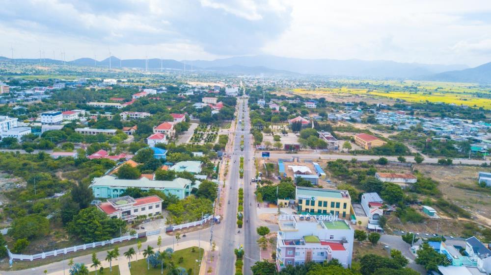 Bán đất Lan Anh 2 Bà Rịa. Sổ đỏ thổ cư full. Giá tốt giao động từ 7.5 - 9.5 triệu/m2