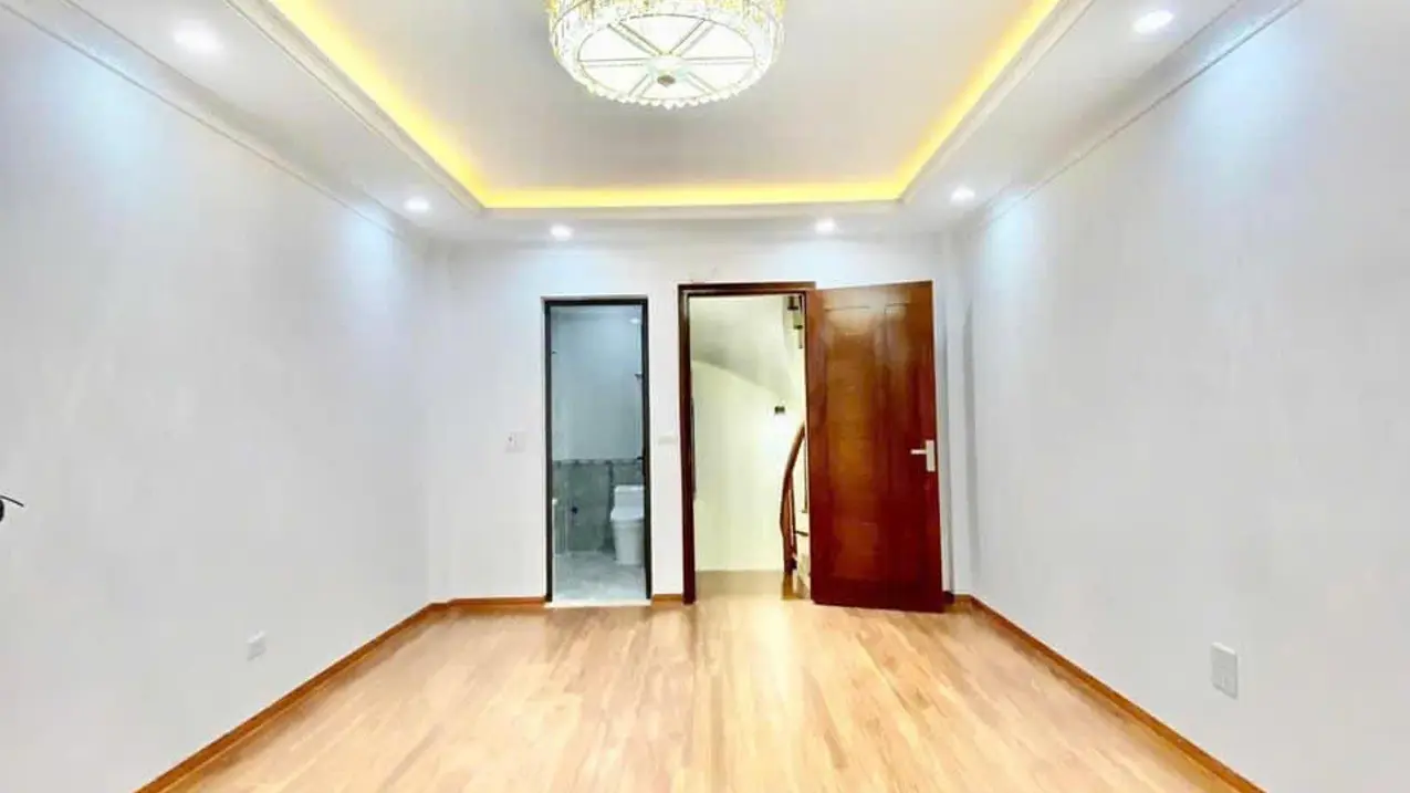 Bán nhà phân lô, ô tô tránh, 7 tầng thang máy, kinh doanh, thông tứ tung