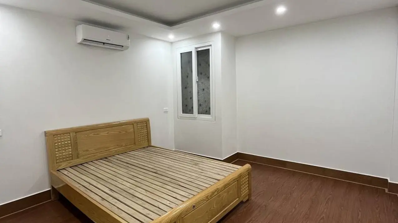 Bán nhà riêng 50m2 Dọc Bún 1 giá chỉ 13.5 tỷ, khu vực La Dương, La Khê, giao thông thuận tiện.