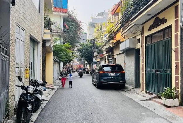 Bán nhà mặt phố 46m2 Minh Khai quận Hai Bà Trưng Gara ô tô giá 12.8 tỷ TL