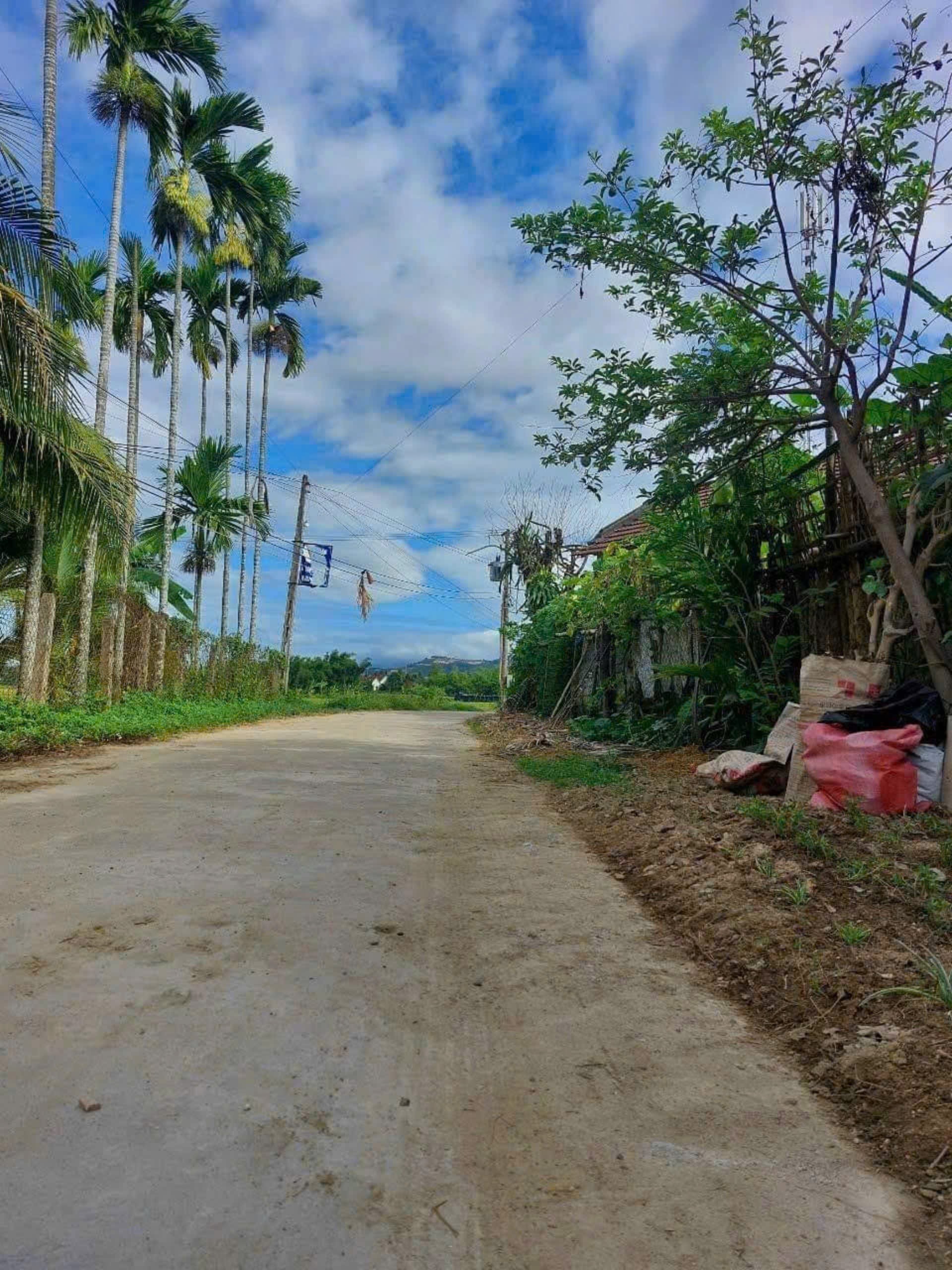 Bán nhà riêng diện tích 139m² Diên Phú, Diên Khánh, lô góc 2 mặt tiền.