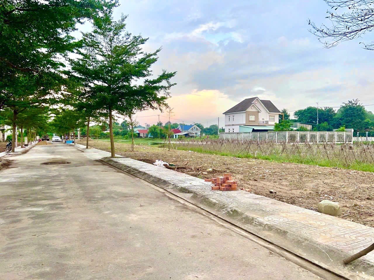 Bán đất thổ cư 90m2 Xã Nam Hồng, Tiền Hải, Thái Bình giá 375 triệu
