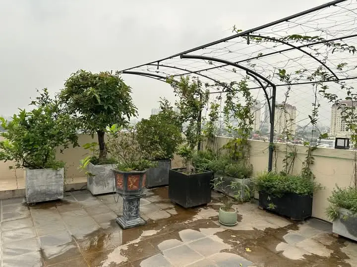 Bán nhà riêng DT 245m x 10T đường Nguyễn Hoàng Tôn quận Tây Hồ tiện ích đỉnh cao